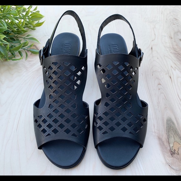Munro Shoes - Munro NEW sandal heel shoes